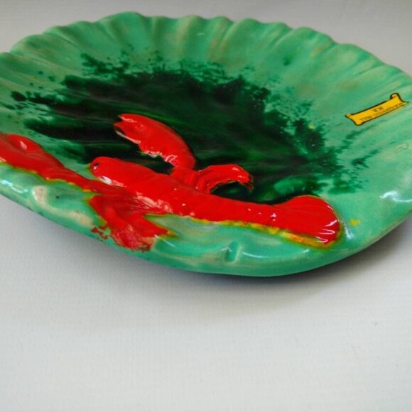 Vintage Lobster Dish Decorative Souvenir Plate from Magnetic Hill New Brunswick - Picture 10 of 11